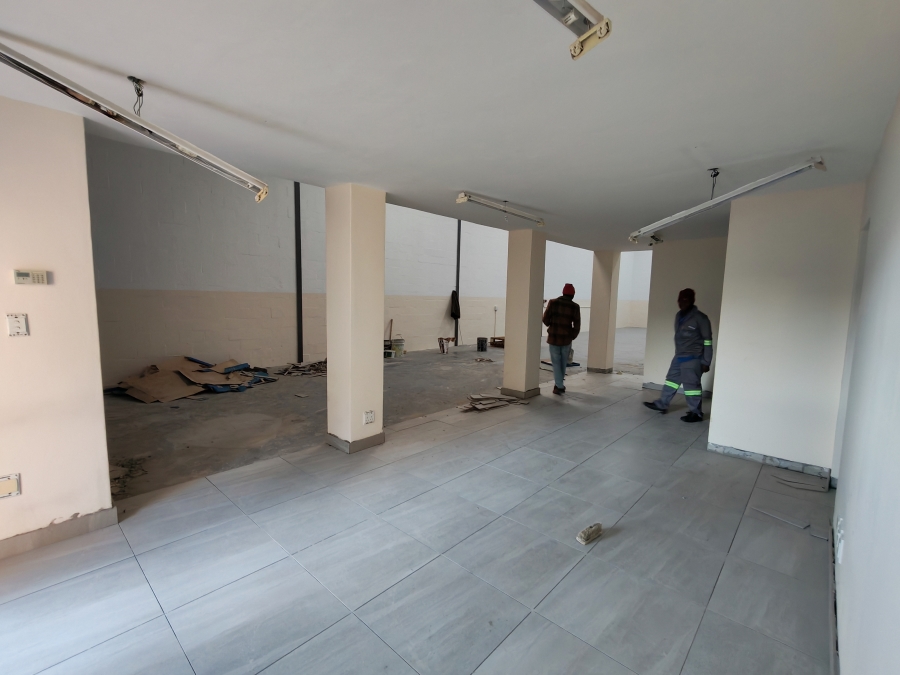 To Let Commercial Property for Rent in Asla Park Western Cape